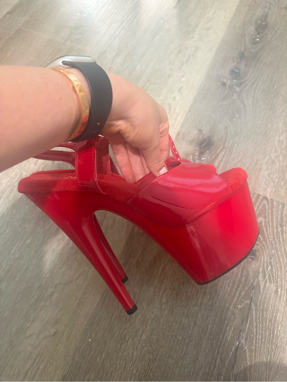 Pleaser Red Patent Platform Slingback Heels - Picture 7 of 7